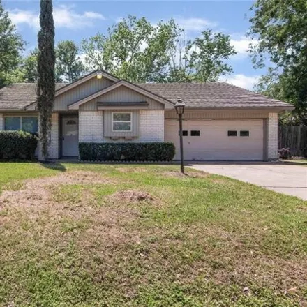 Buy this 3 bed house on 12707 Foxburo Drive in Harris County, TX 77065