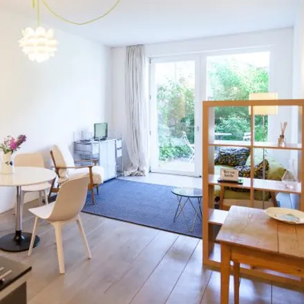 Rent this 3 bed apartment on DAS ESSZIMMER – Raum für Kunst+ in Mechenstraße 25, 53129 Bonn