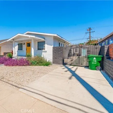 Image 3 - 2605 Obama Boulevard, Los Angeles, CA 90018, USA - House for sale