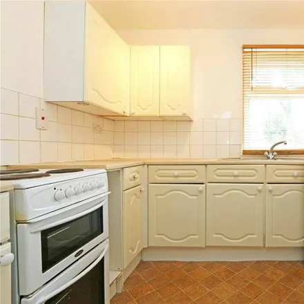 Rent this 1 bed apartment on Heath Road in London, SW8 3BA