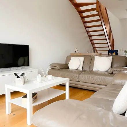 Rent this 2 bed apartment on Rue Ferrer 68 in 7100 La Louvière, Belgium