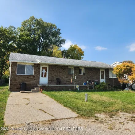 Buy this studio duplex on 6622 Aurelius Road in Lansing, MI 48911