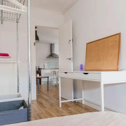 Rent this 1 bed apartment on Carrer del Poeta Andrés Cabrelles in 16, 46022 Valencia