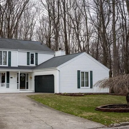 Buy this 4 bed house on 1679 Beech Street in Mount Pleasant, MI 48858