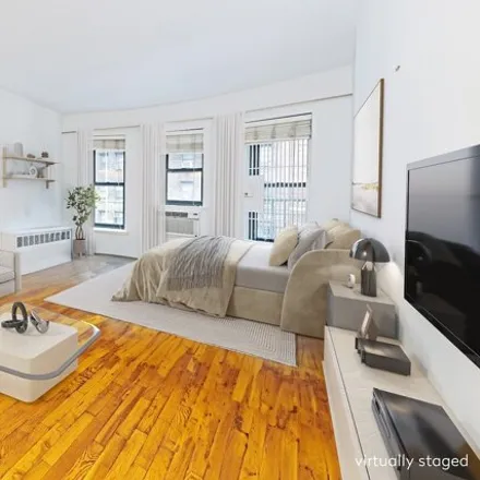 Buy this studio apartment on 162 East 91st Street in New York, NY 10128