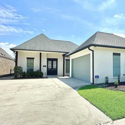 Buy this 3 bed house on 8117 Seville Court in Bayou Fountain, East Baton Rouge Parish