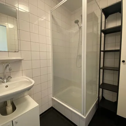Rent this 2 bed apartment on Katendrechtse Lagedijk 485 in 3082 GD Rotterdam, Netherlands