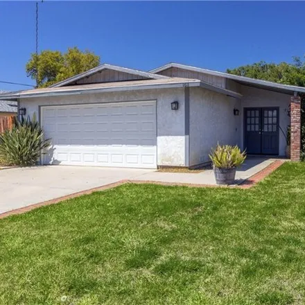 Buy this 2 bed house on 1611 Hillcrest Avenue in Riverside, CA 92501