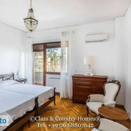 Image 3 - Via Nicolò Piccolomini, 00165 Rome RM, Italy - Apartment for rent