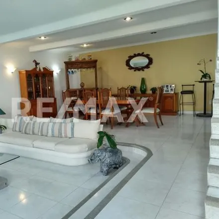 Rent this 3 bed house on Calle Tulipánes in 62827 Cuautla, MOR