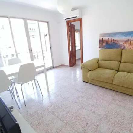 Image 2 - Carrer de Ramiro de Maeztu, 40, 46022 Valencia, Spain - Apartment for rent