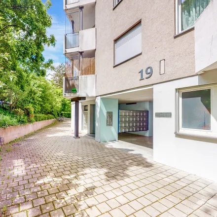 Rent this 3 bed apartment on Rue Scholl / Scholl-Strasse 19 in 2504 Biel/Bienne, Switzerland