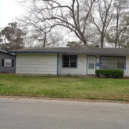 Image 1 - 2925 North 19th Street, Beaumont, TX 77706, USA - House for sale
