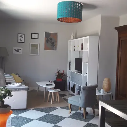 Rent this 3 bed apartment on 6 Place Questel in 30033 Nimes, France