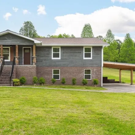 Buy this 3 bed house on Village Drive in Varnell, Whitfield County