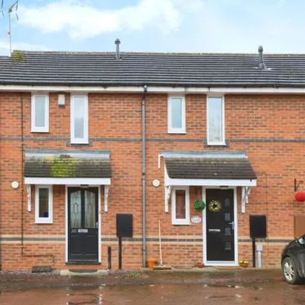 Buy this 1 bed townhouse on Deepwell View in Sheffield, S20 4SP