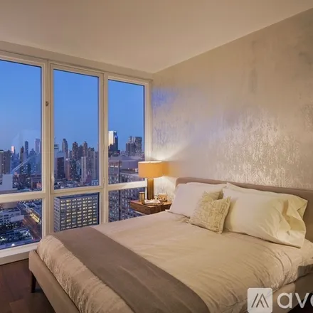 Rent this 1 bed apartment on 603 W 42nd St