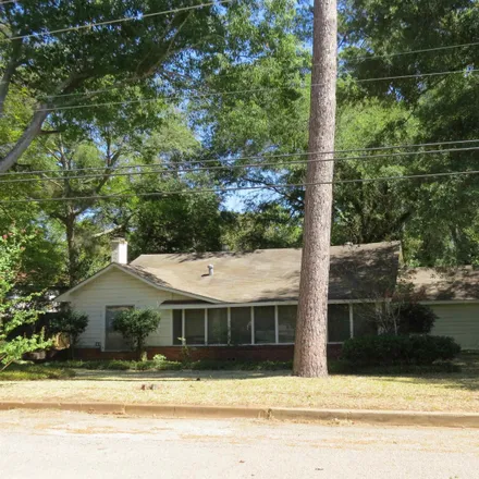 Buy this 2 bed house on 342 Bonner Street in Rusk, TX 75785