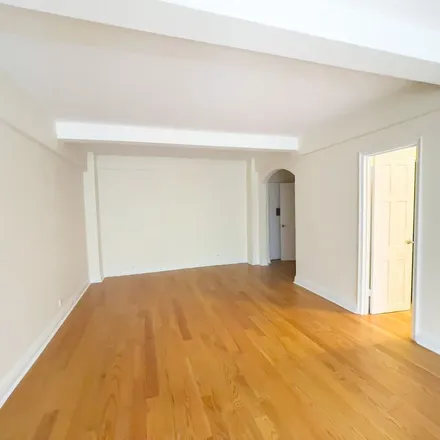 Rent this 1 bed apartment on 140 East 57th Street in New York, NY 10022