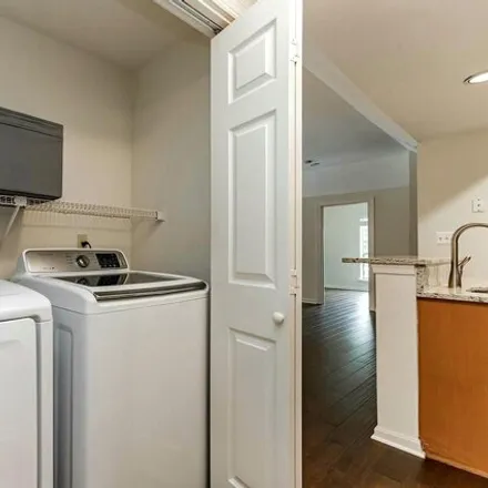 Image 9 - Penderview Terrace, Fair Oaks, Fairfax County, VA 22033, USA - Apartment for rent
