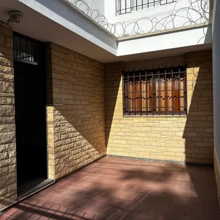 Rent this 3 bed house on Figueroa Alcorta in Barrio Jardín Bancario, Godoy Cruz