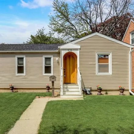 Buy this 3 bed house on 974 North Kennicott Avenue in Arlington Heights, IL 60004