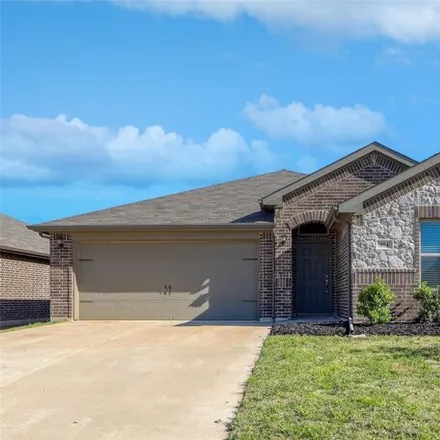 Rent this 3 bed house on 908 Deer Valley Drive in Weatherford, TX 76087