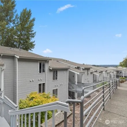 Buy this 2 bed condo on 17300 91st Ave Ne Apt A102 in Bothell, Washington
