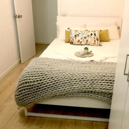 Rent this 8 bed room on Madrid in Calle de Santa Catalina, 8