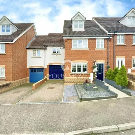 Buy this 4 bed townhouse on Reservoir Close in Greenhithe, DA9 9BX