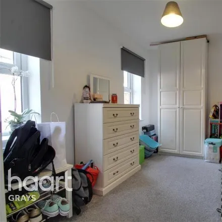 Image 8 - Hampden Road, Badgers Dene, Grays, RM17 5JN, United Kingdom - Apartment for rent