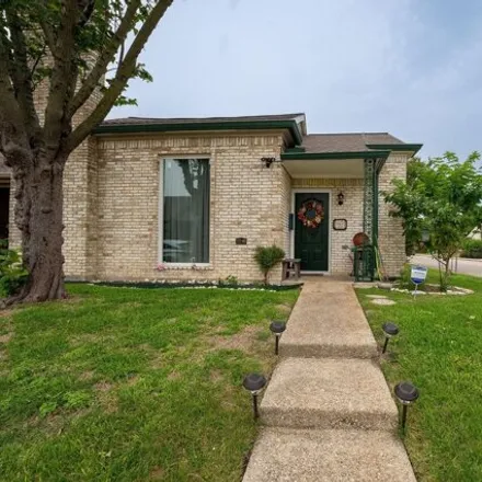 Buy this 3 bed house on 6703 Clearhaven Drive in Dallas, TX 75248