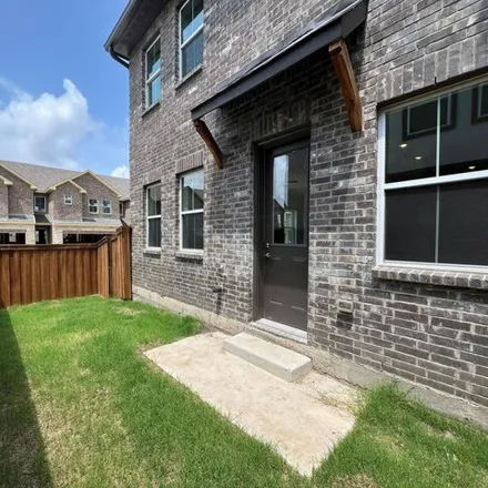 Image 3 - Sachse Family Eye Clinic, Oak Creek Drive, Sachse, TX 75048, USA - Townhouse for sale