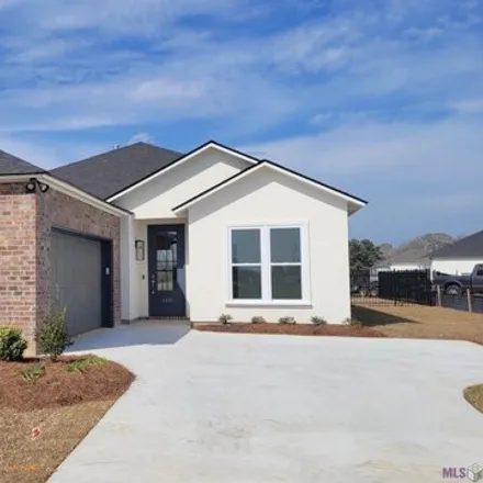 Rent this 4 bed house on 4499 Morgan Lane in Zachary, LA 70791