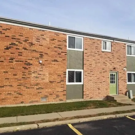 Rent this 3 bed house on Blackstone Elementary School in Division Street, LaSalle County