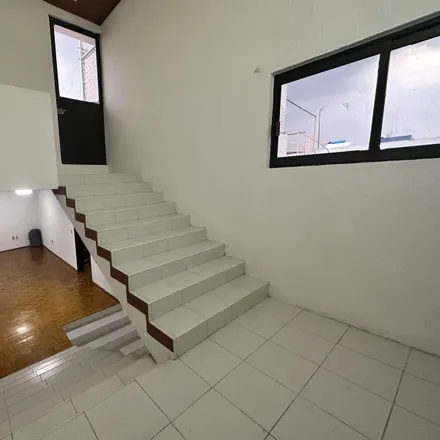 Buy this 7 bed house on Calle Cruz Del Centurión 92 in 53129 Naucalpan de Juárez, MEX
