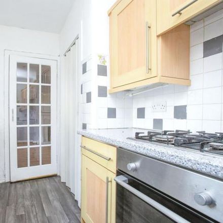 Rent this 2 bed apartment on Langlands Avenue in Glasgow, G51 4LF