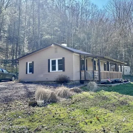 Buy this 1 bed house on 48 Strawbridge Hill Road in Penn Township, PA 17737