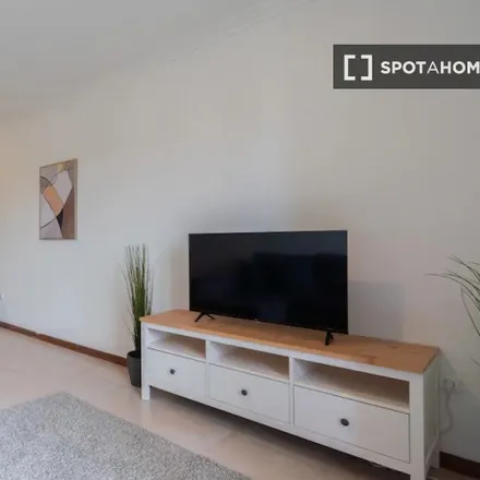 Rent this 2 bed apartment on Rua Maria Feliciana 221 in 4465-280 Matosinhos, Portugal