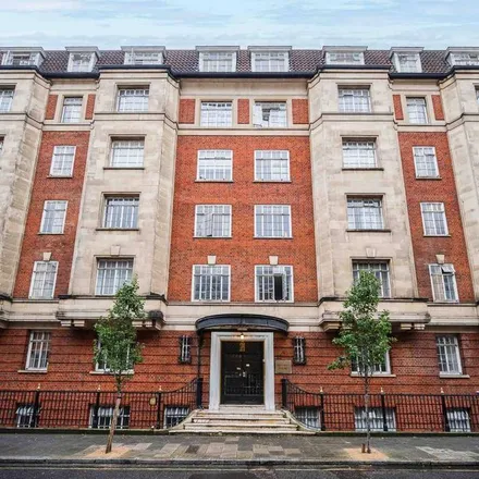 Rent this studio apartment on The Church of the Annunciation in Bryanston Street, London
