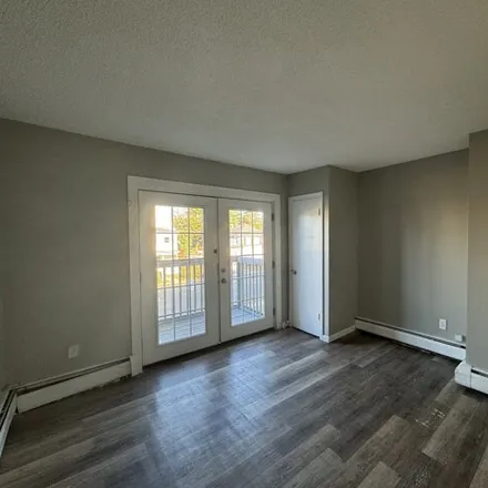 Rent this 1 bed apartment on 1079 Broad St Apt 2N in Meriden, Connecticut