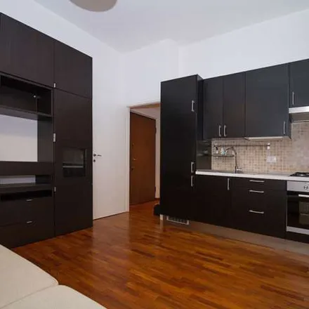 Image 3 - Via Arena 29, 20123 Milan MI, Italy - Apartment for rent