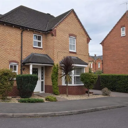 Rent this 4 bed house on John Gold Avenue in Newark on Trent, NG24 1RA