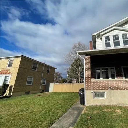 Rent this 3 bed house on 1846 Keats Street in Allentown, PA 18104