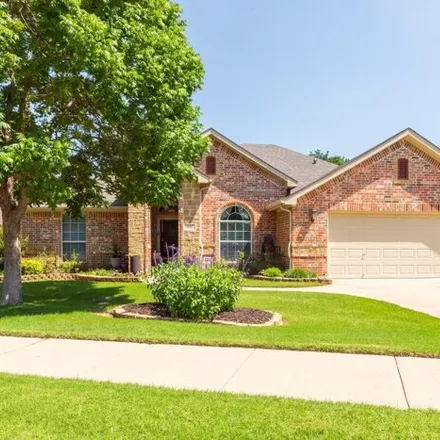 Buy this 3 bed house on 1941 Mary Ann Lane in Burleson, TX 76028