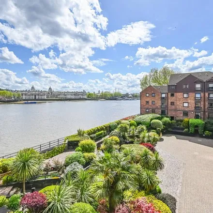 Rent this 1 bed apartment on Luralda Wharf in Saunders Ness Road, Cubitt Town