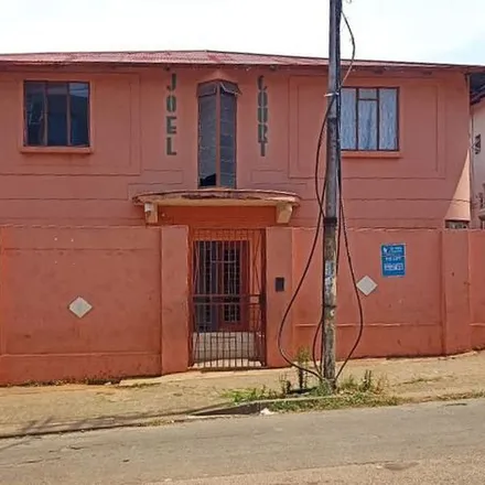 Rent this 3 bed apartment on Harley Street in Berea, Johannesburg