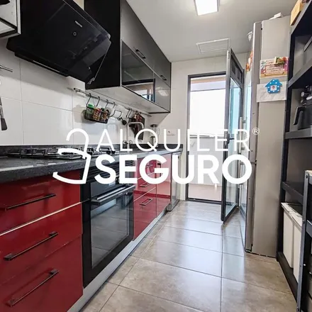 Rent this 3 bed apartment on Carrer de Juanito Santero / Calle Juanito Santero in 03005 Alicante, Spain