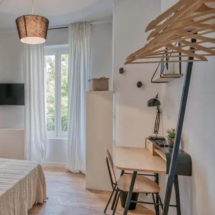 Rent this 2 bed room on 338 Boulevard du Président Wilson in 33000 Bordeaux, France