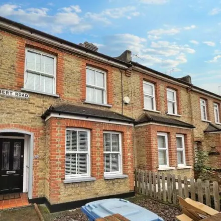 Rent this 3 bed house on Albert Road in Chatterton Village, London